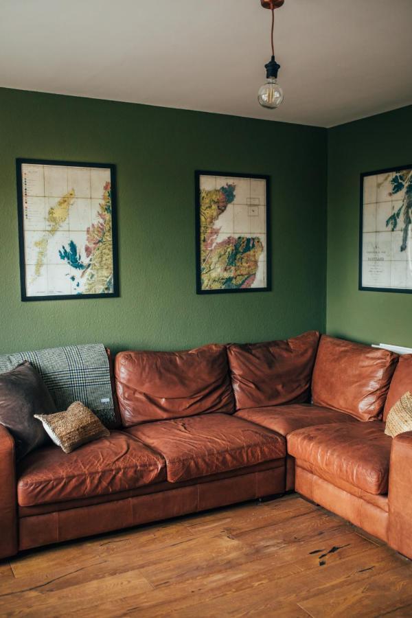 The Main Street Burrow - Your Perfect Hideaway St Boswells Bagian luar foto